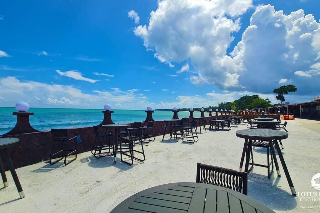 Lotus Desaru Beach Resort, 2 Bdrms, W/Splash Park Bandar Penawar Zewnętrze zdjęcie